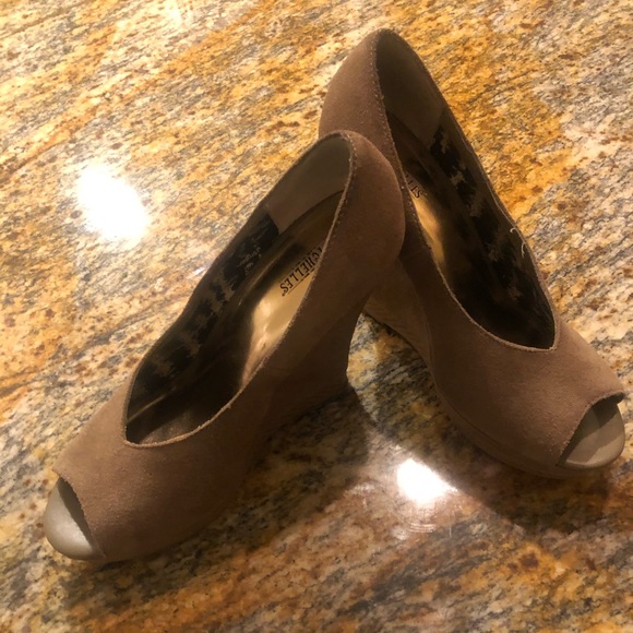Seychelles tan suede peep toe wedges - size 9.5 - Picture 1 of 10